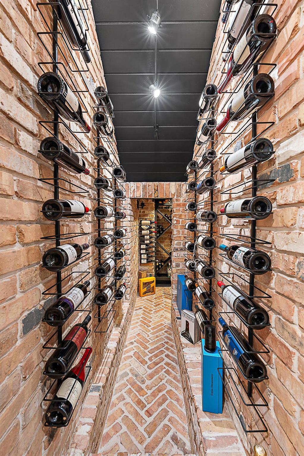 Caloosa - Residential