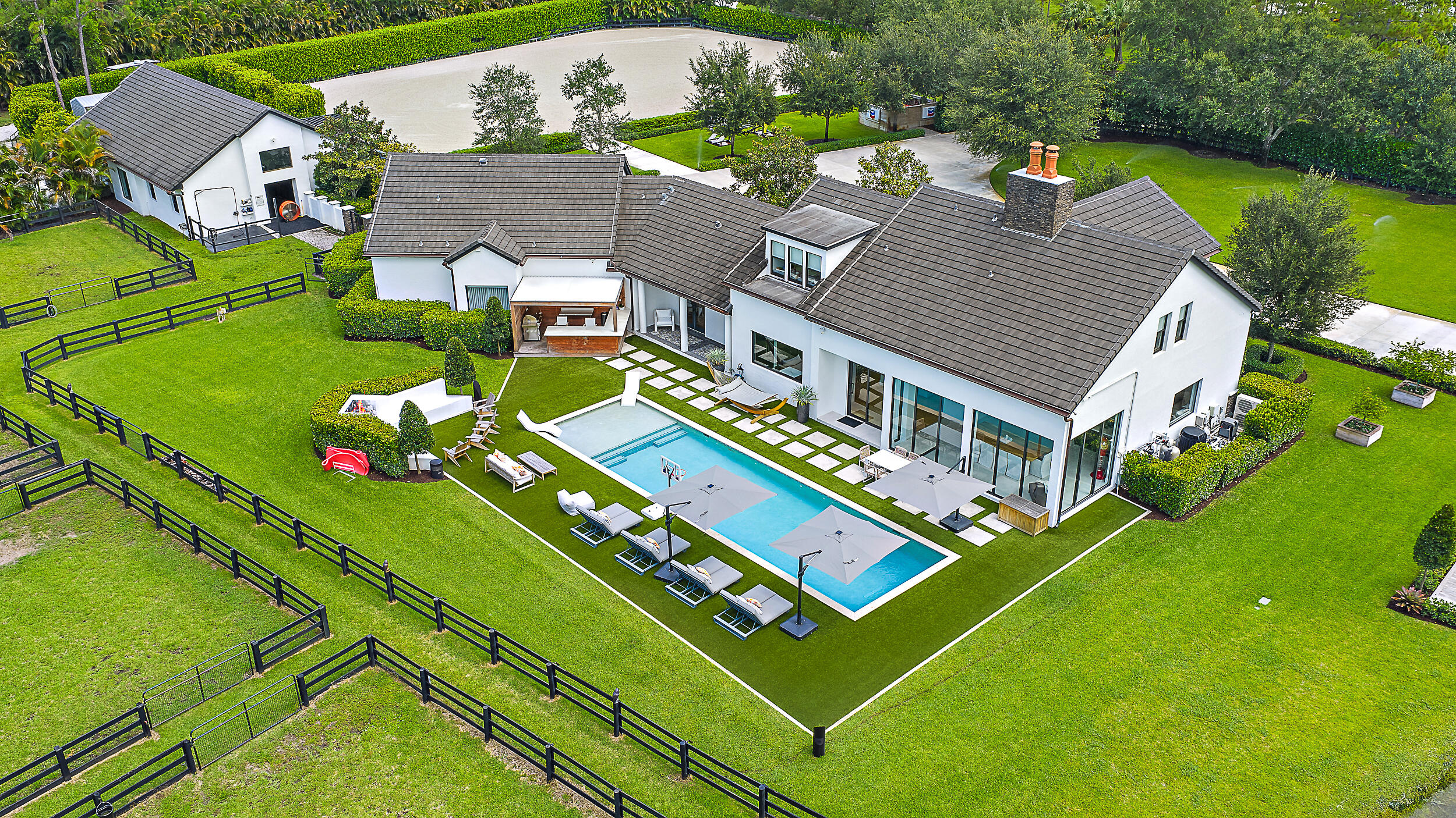 13411 Fox Croft Lane