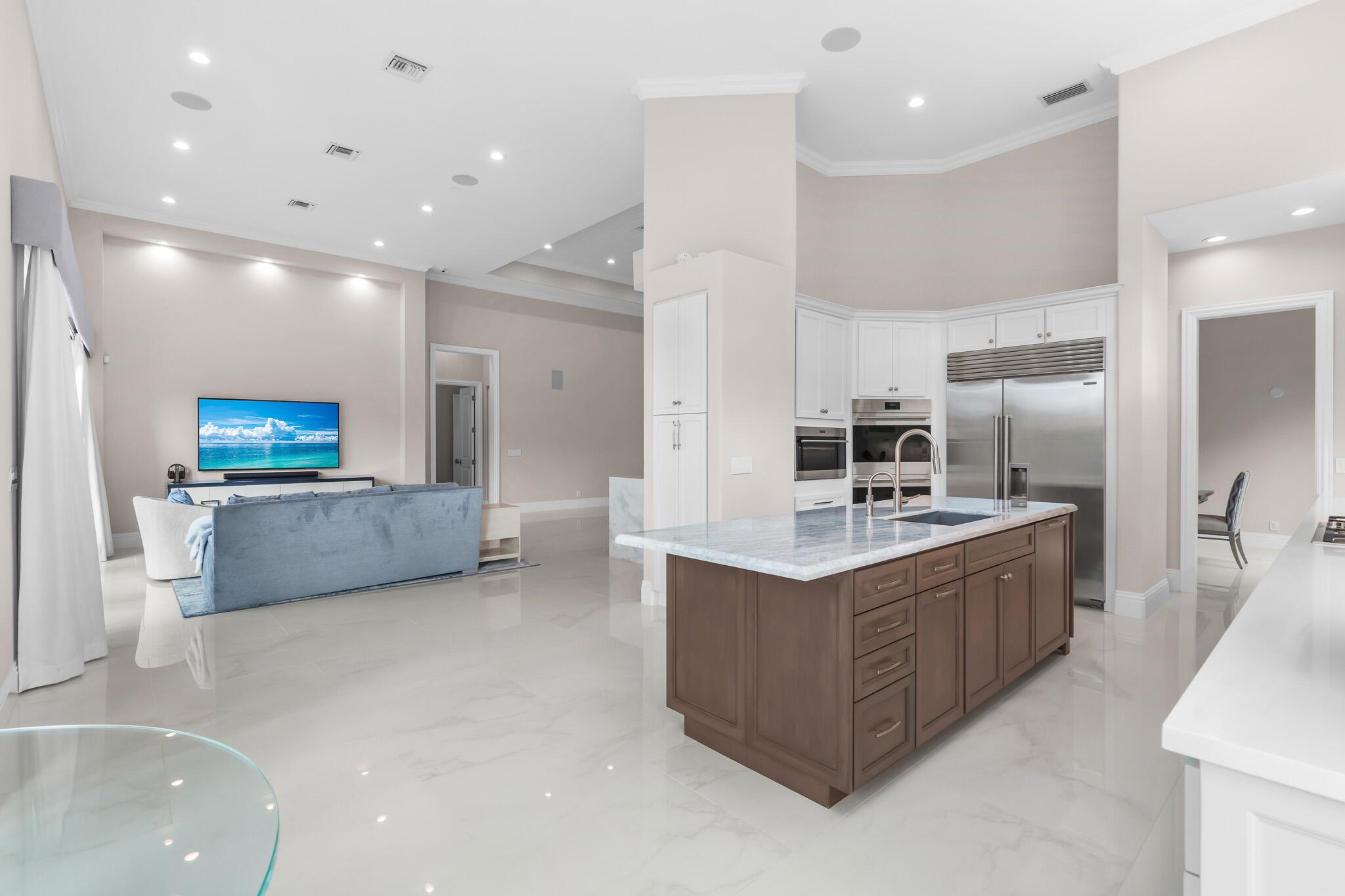 ADDISON RESERVE - Residential