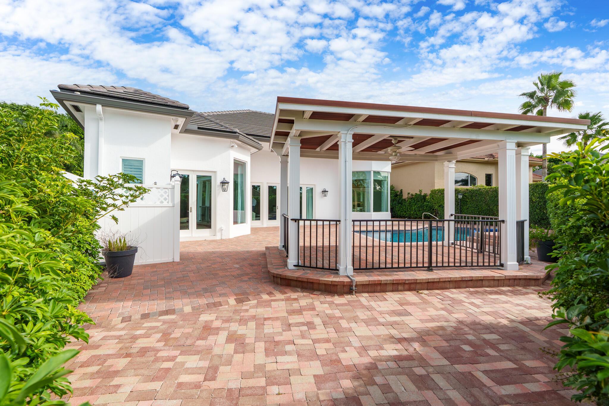 ADDISON RESERVE - Residential