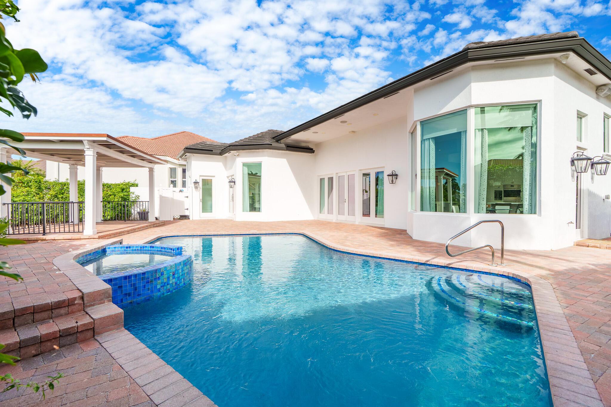 ADDISON RESERVE - Residential