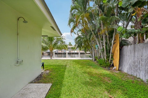Tiny photo for 4911 NE 25TH Avenue, Lighthouse Point, FL 33064 (MLS # B26055012)