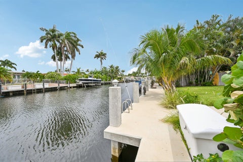 Tiny photo for 4911 NE 25TH Avenue, Lighthouse Point, FL 33064 (MLS # B26055012)
