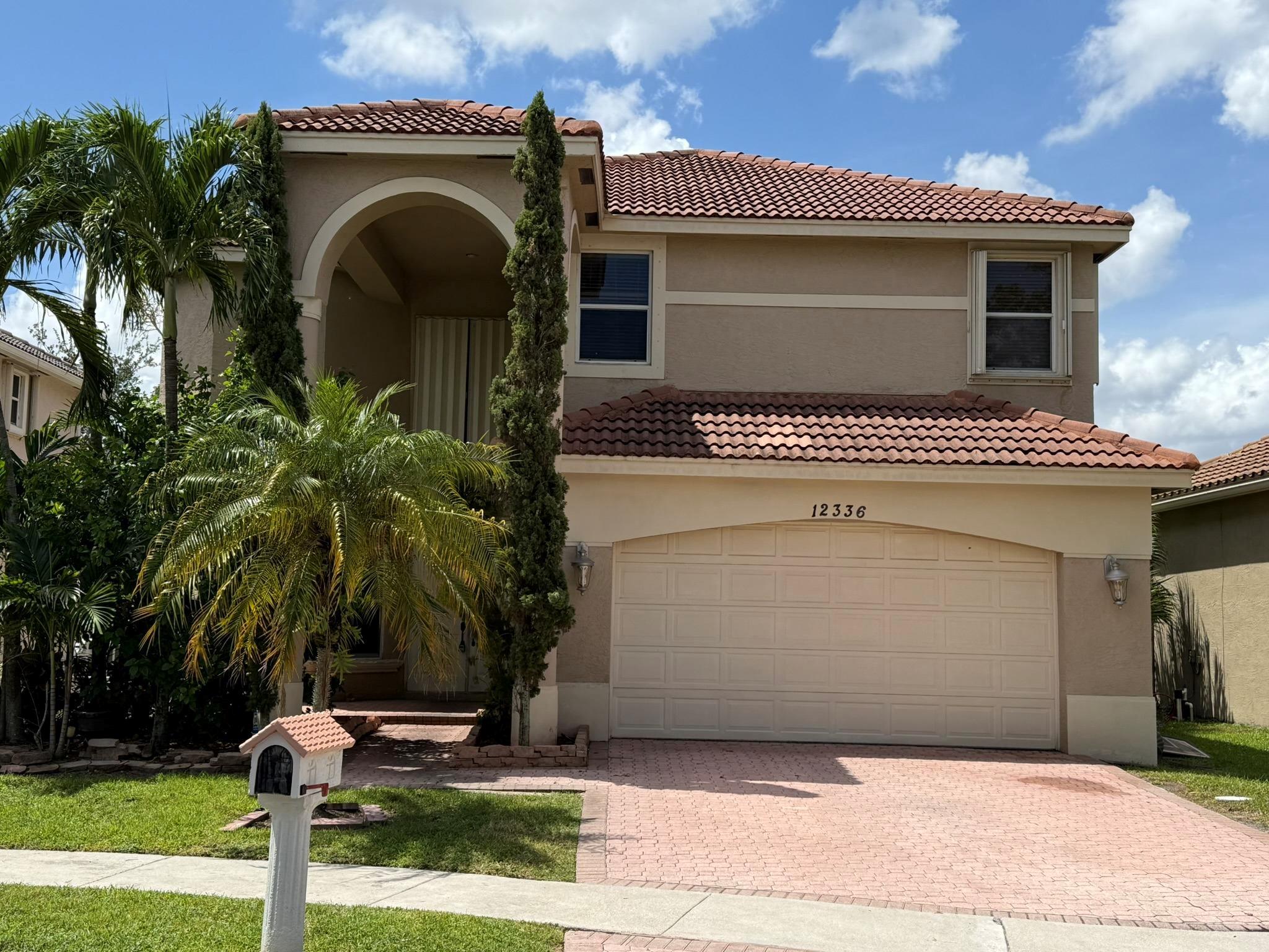 Spacious 2,700 sq ft lakefront home for rent in the gated Eagle Lakes community, Coral Springs. Features vaulted ceilings, open layout, and peaceful waterfront views. Within walking distance to top-rated public schools, community pools, tennis center, local parks, and the nearby ice-skating rink.