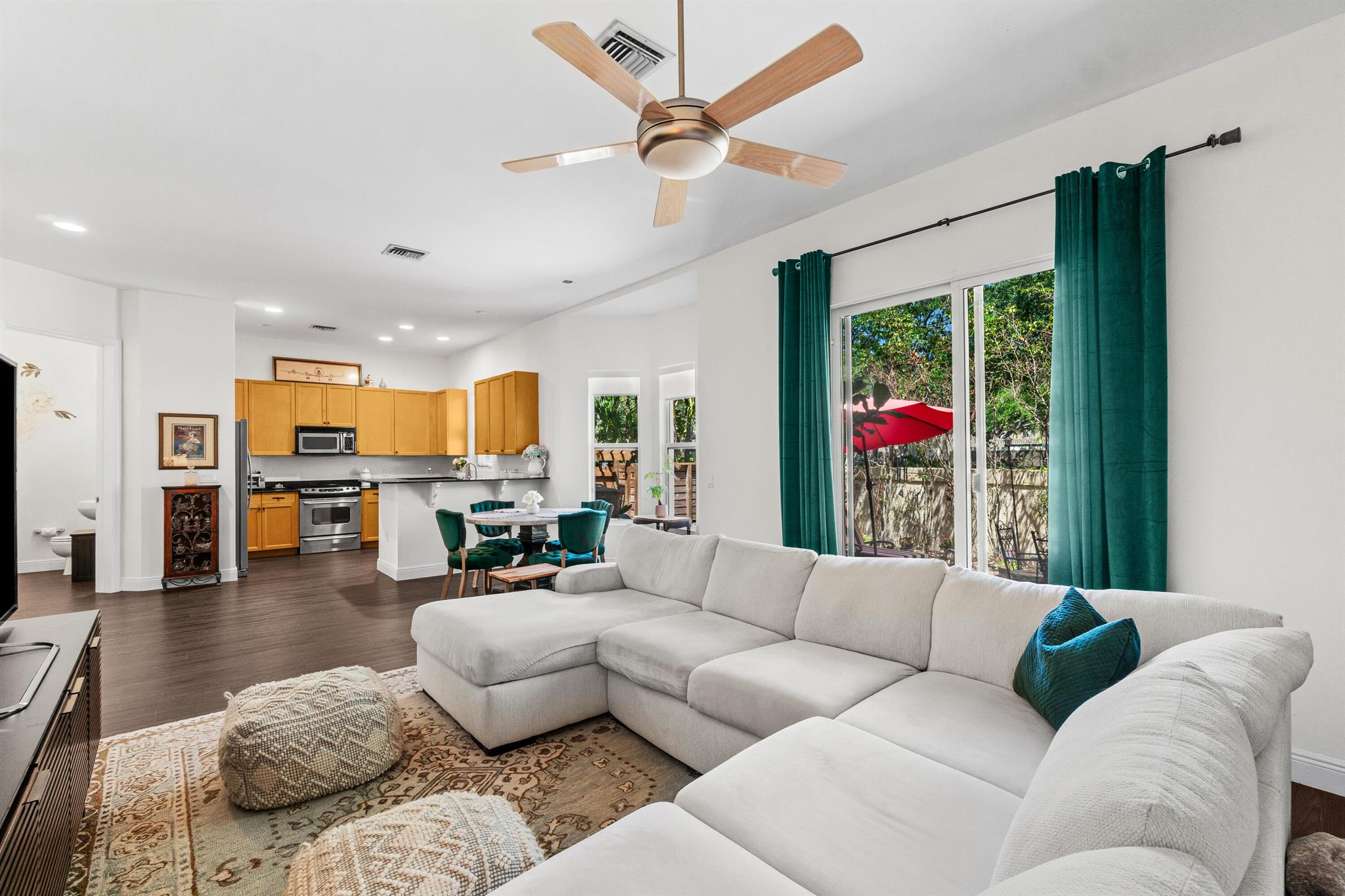 1825 Highland Grove Drive