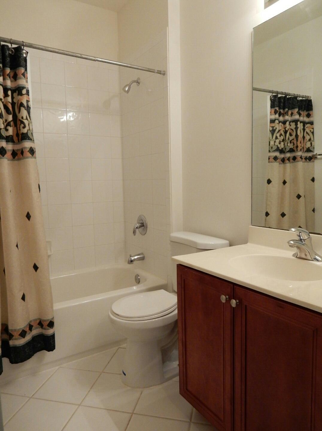 CITYSIDE CONDOMINIUM - Residential Lease