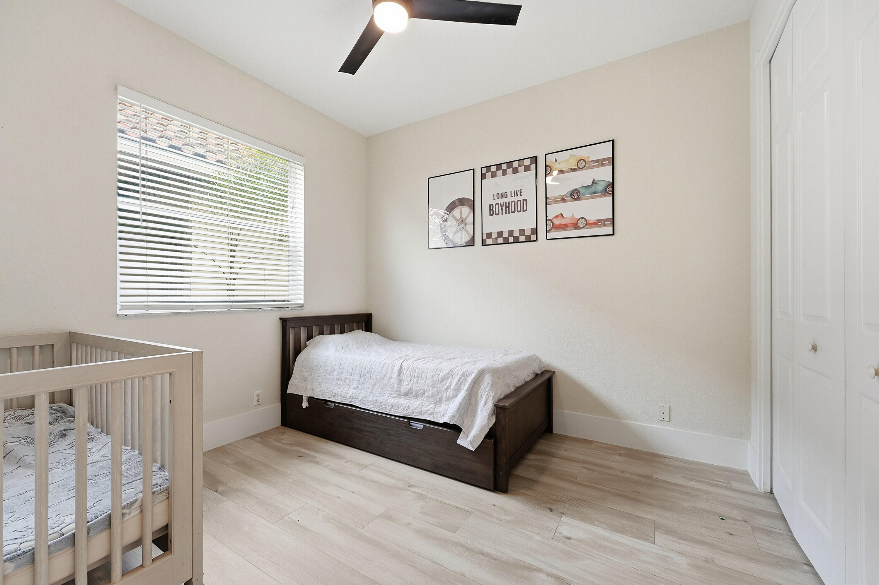 VILLAS OF IRONHORSE - Residential