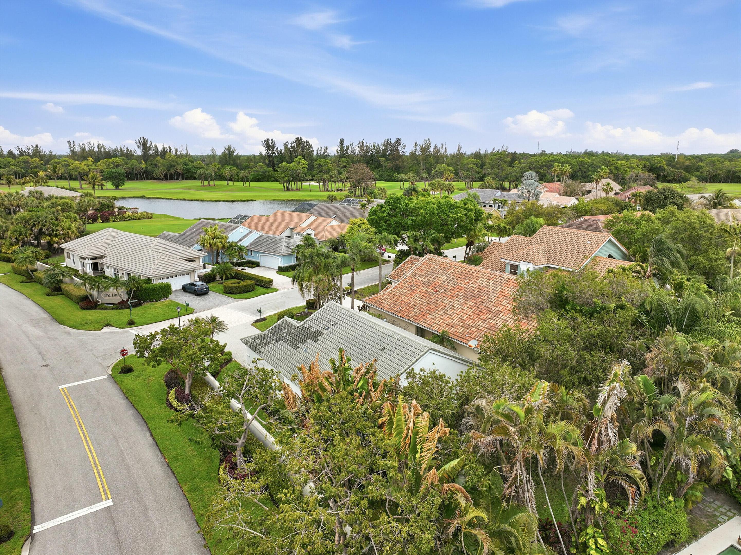 VILLAS OF IRONHORSE - Residential