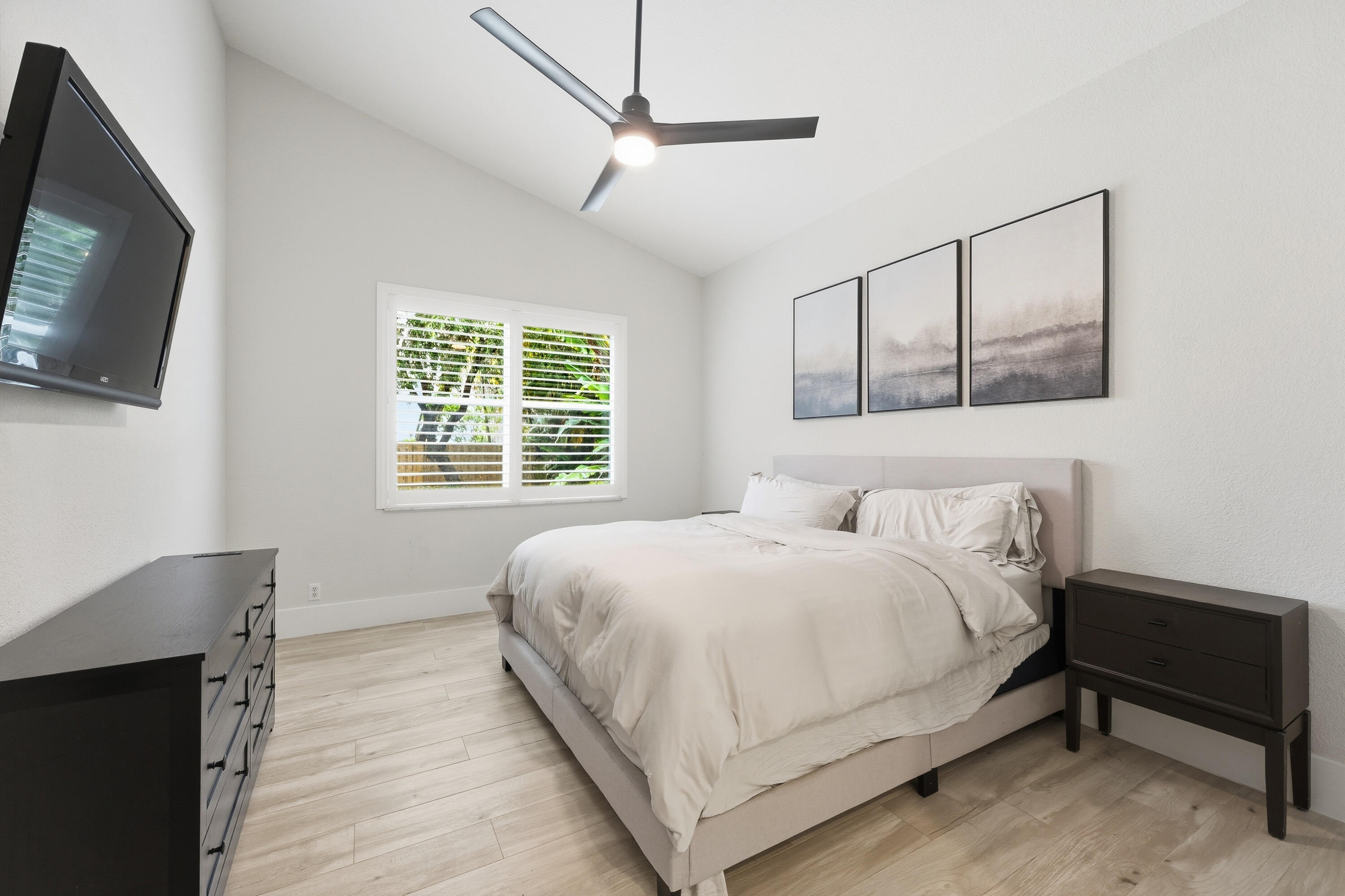 VILLAS OF IRONHORSE - Residential