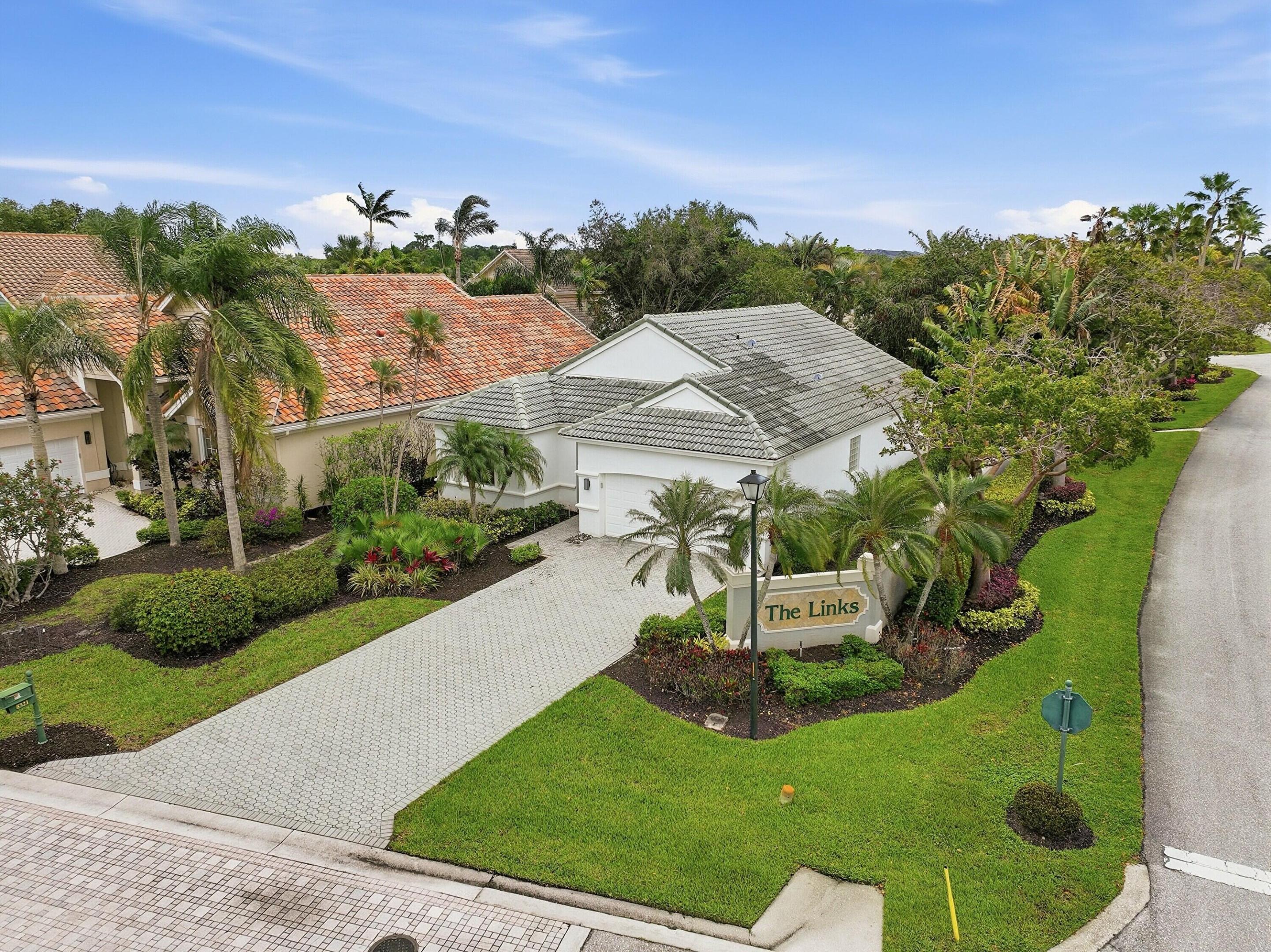 VILLAS OF IRONHORSE - Residential