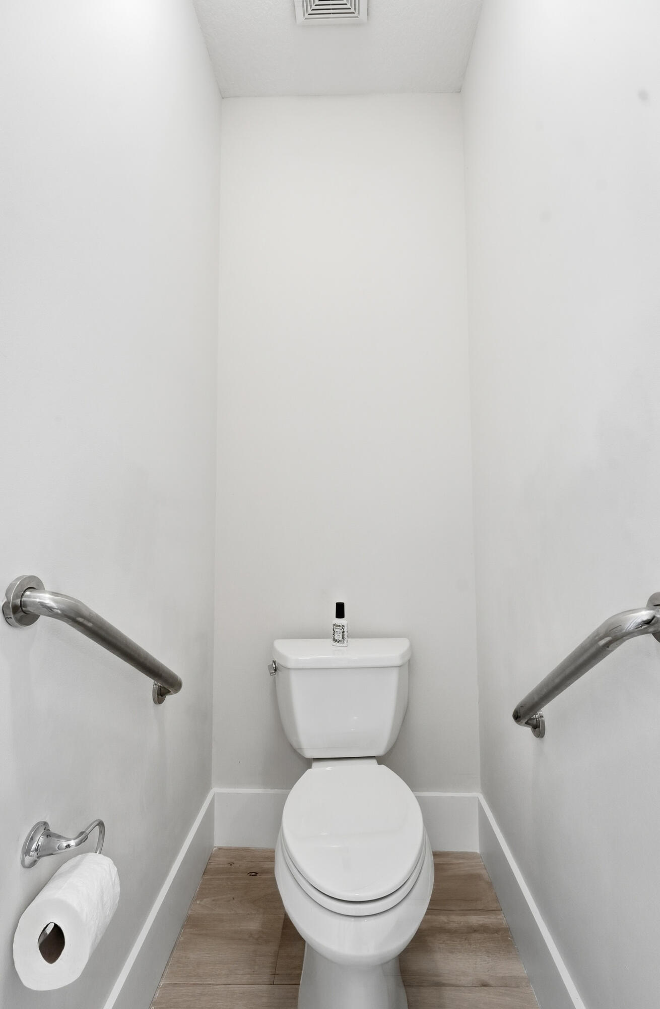 VILLAS OF IRONHORSE - Residential