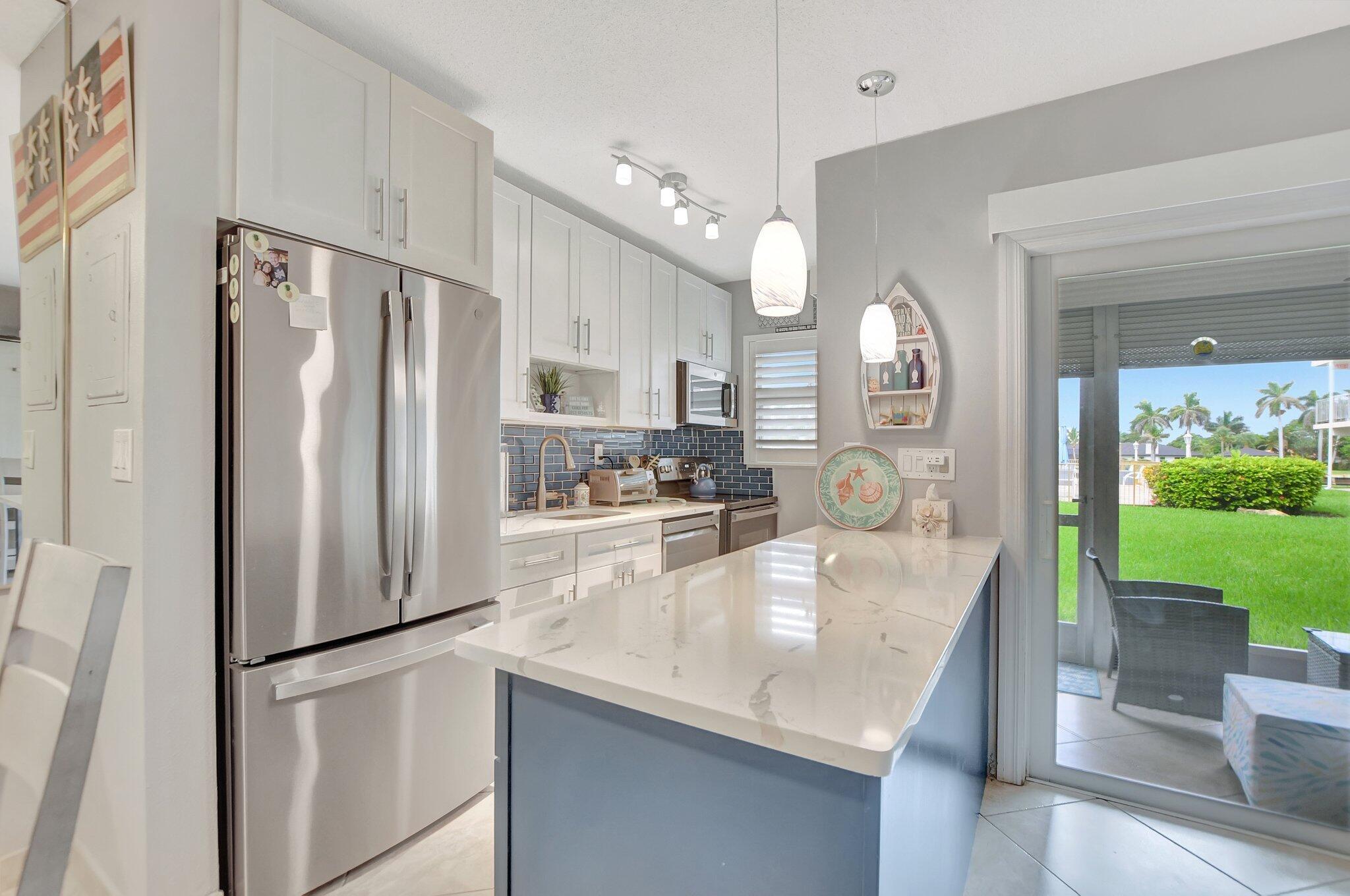 PENTHOUSE CONDO - Residential