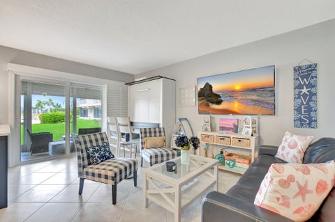 Tiny photo for 745 SE 19th Avenue #124, Deerfield Beach, FL 33441 (MLS # R11144967)