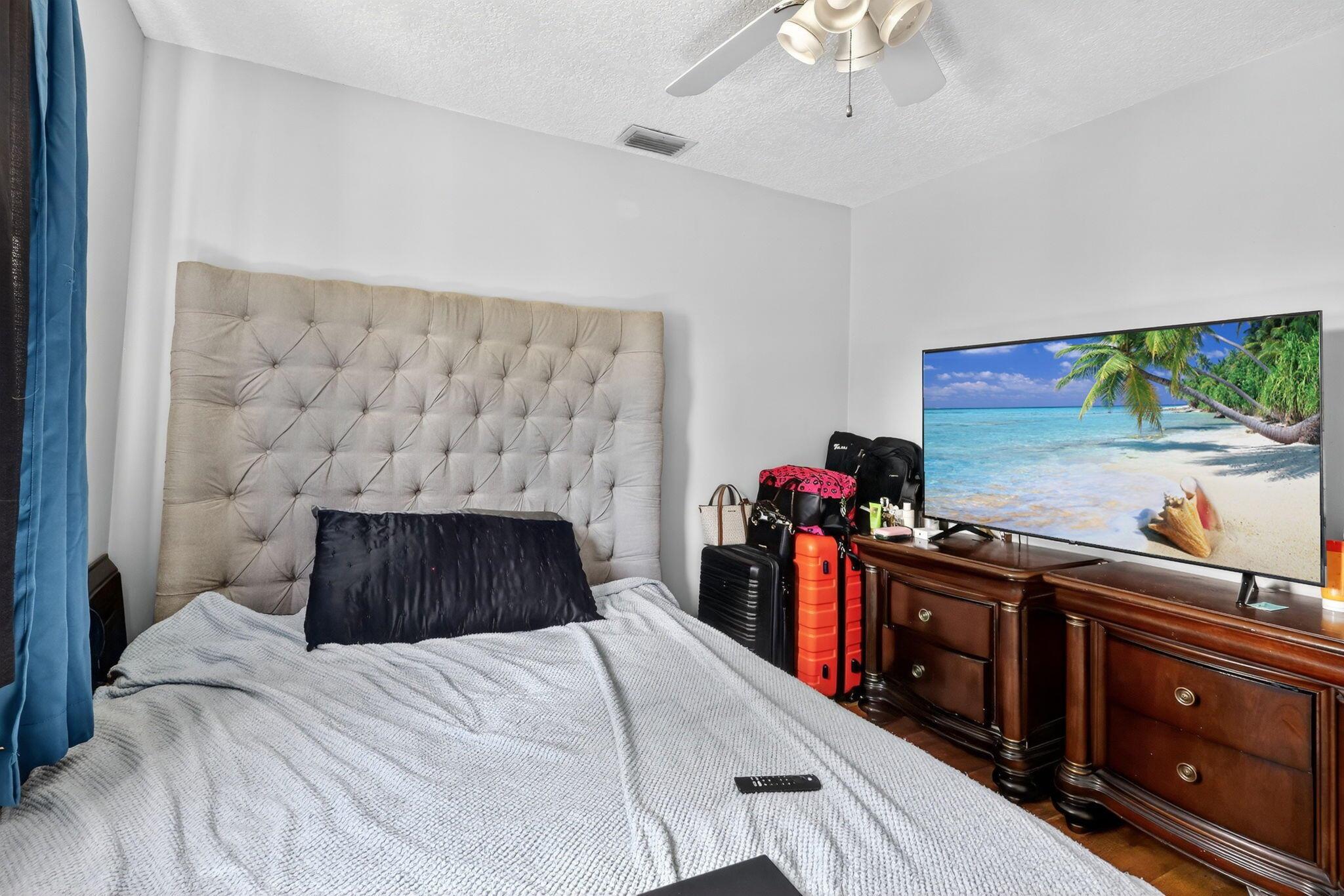 WOODCREST - Residential