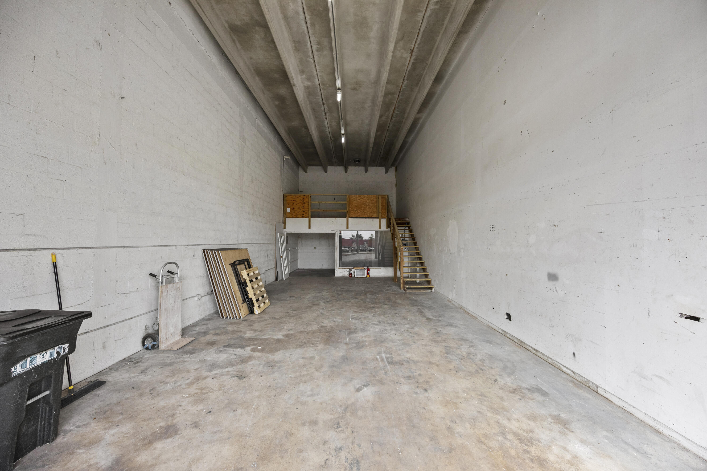 1209 Gateway Road 207