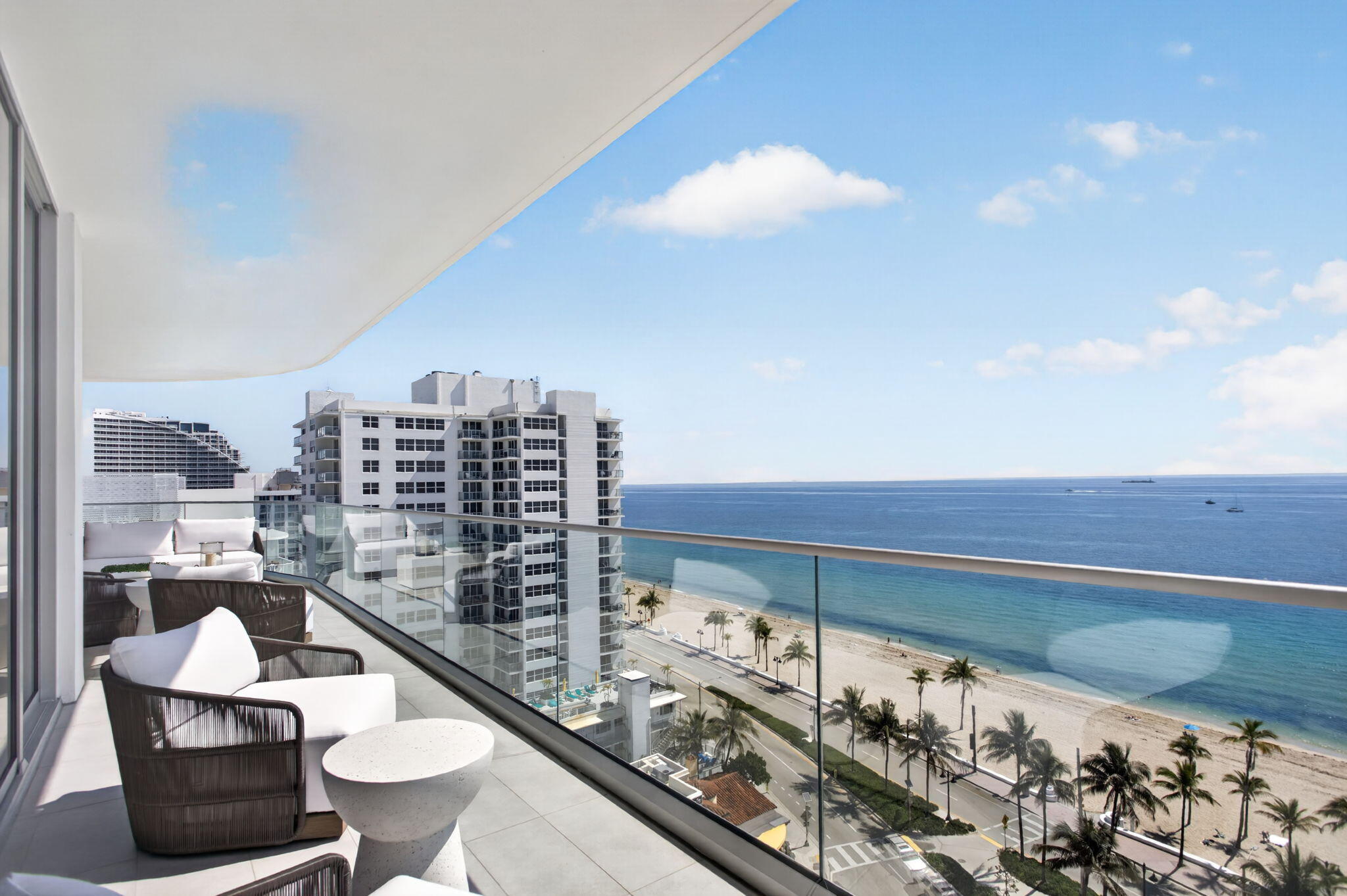151 N Seabreeze Boulevard 1004