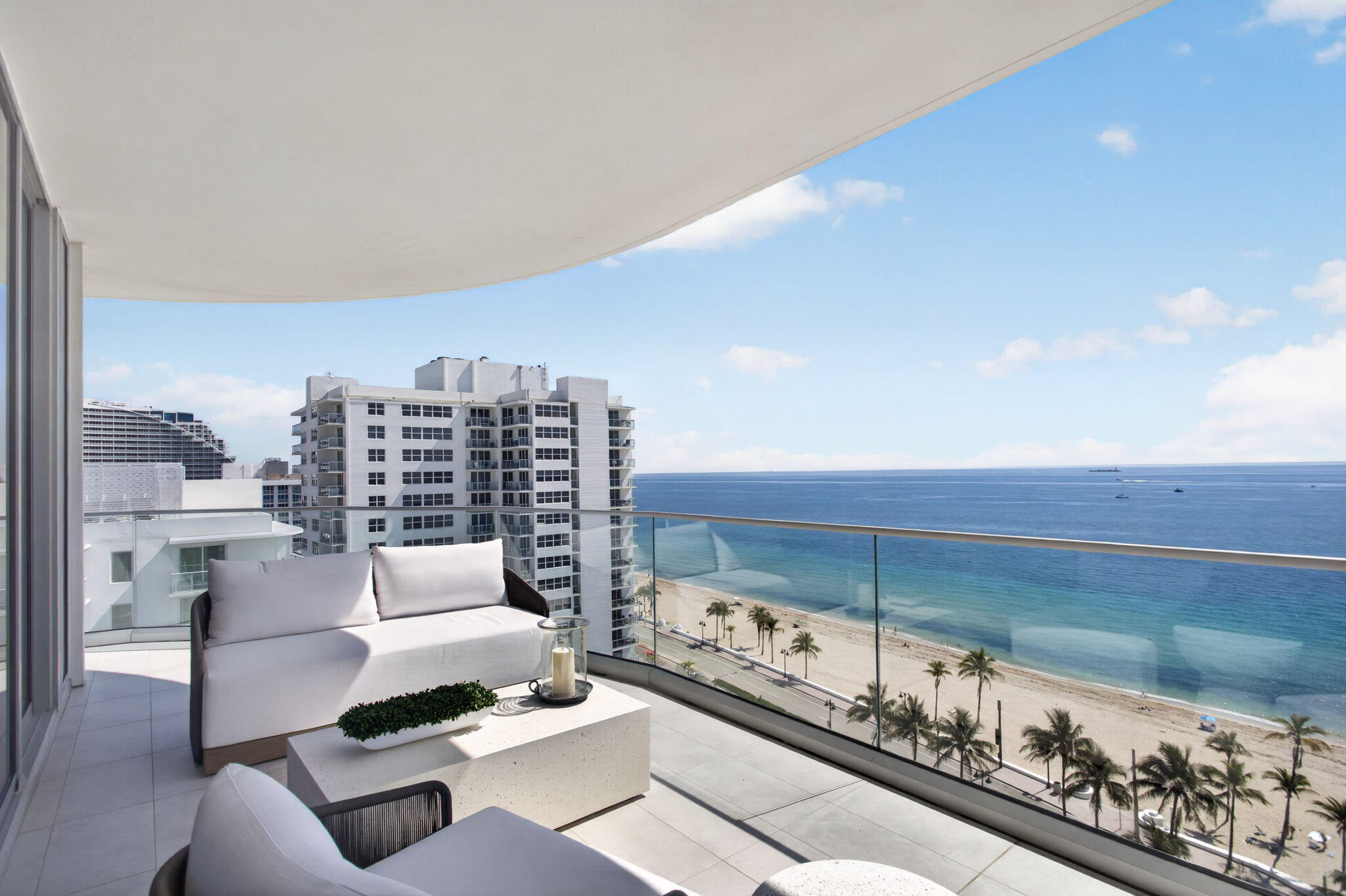 151 N Seabreeze Boulevard 1004