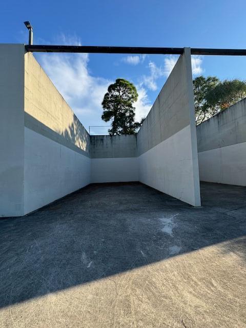 STONES THROW TOWNHOMES - Residential Lease