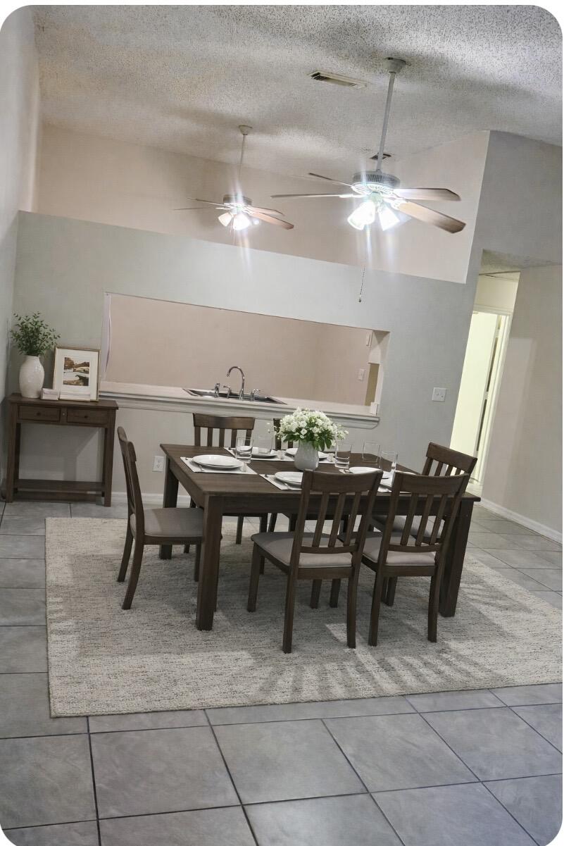 STONES THROW TOWNHOMES - Residential Lease