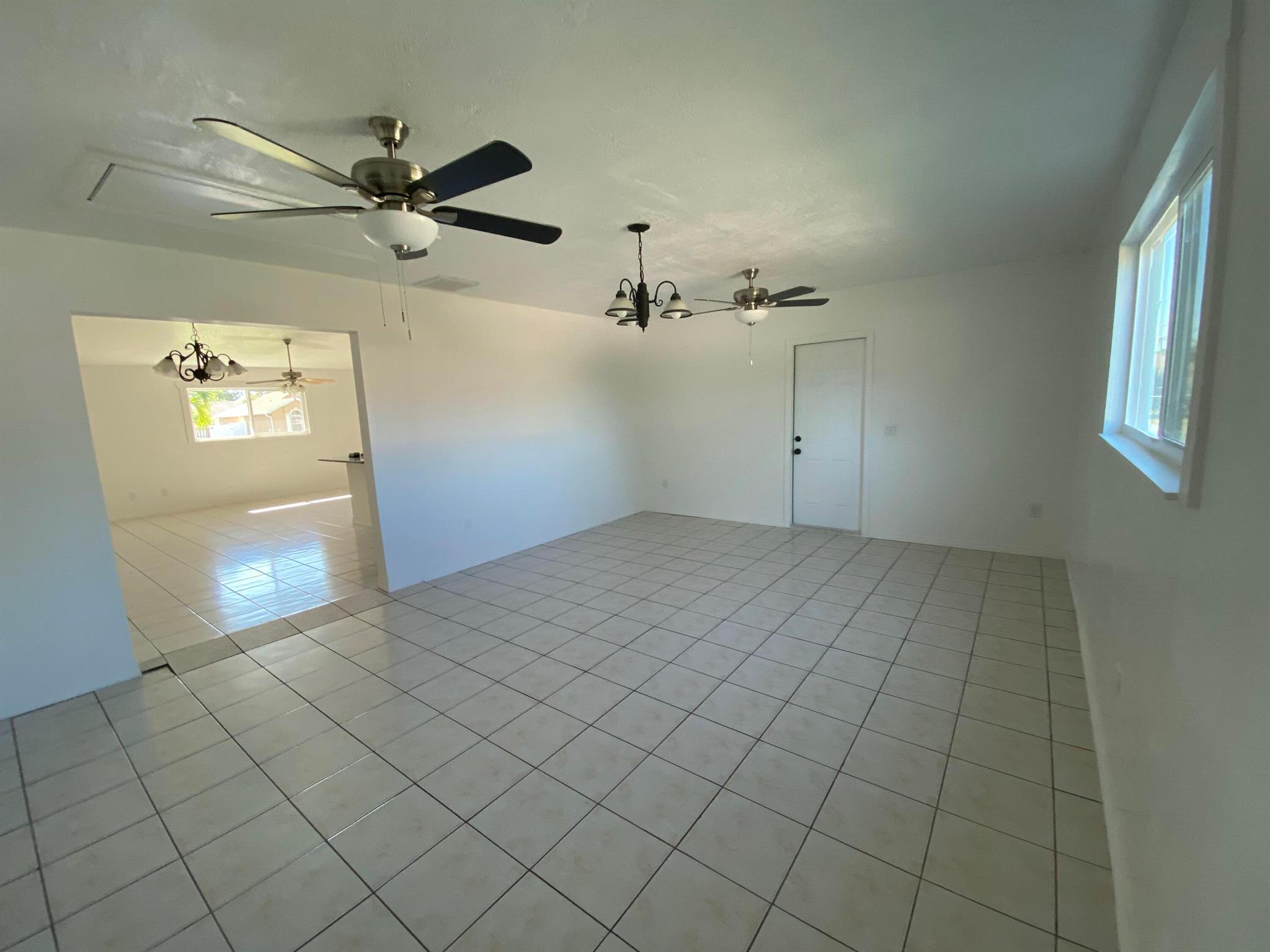 PORT ST LUCIE SECTION 25 - Residential Lease