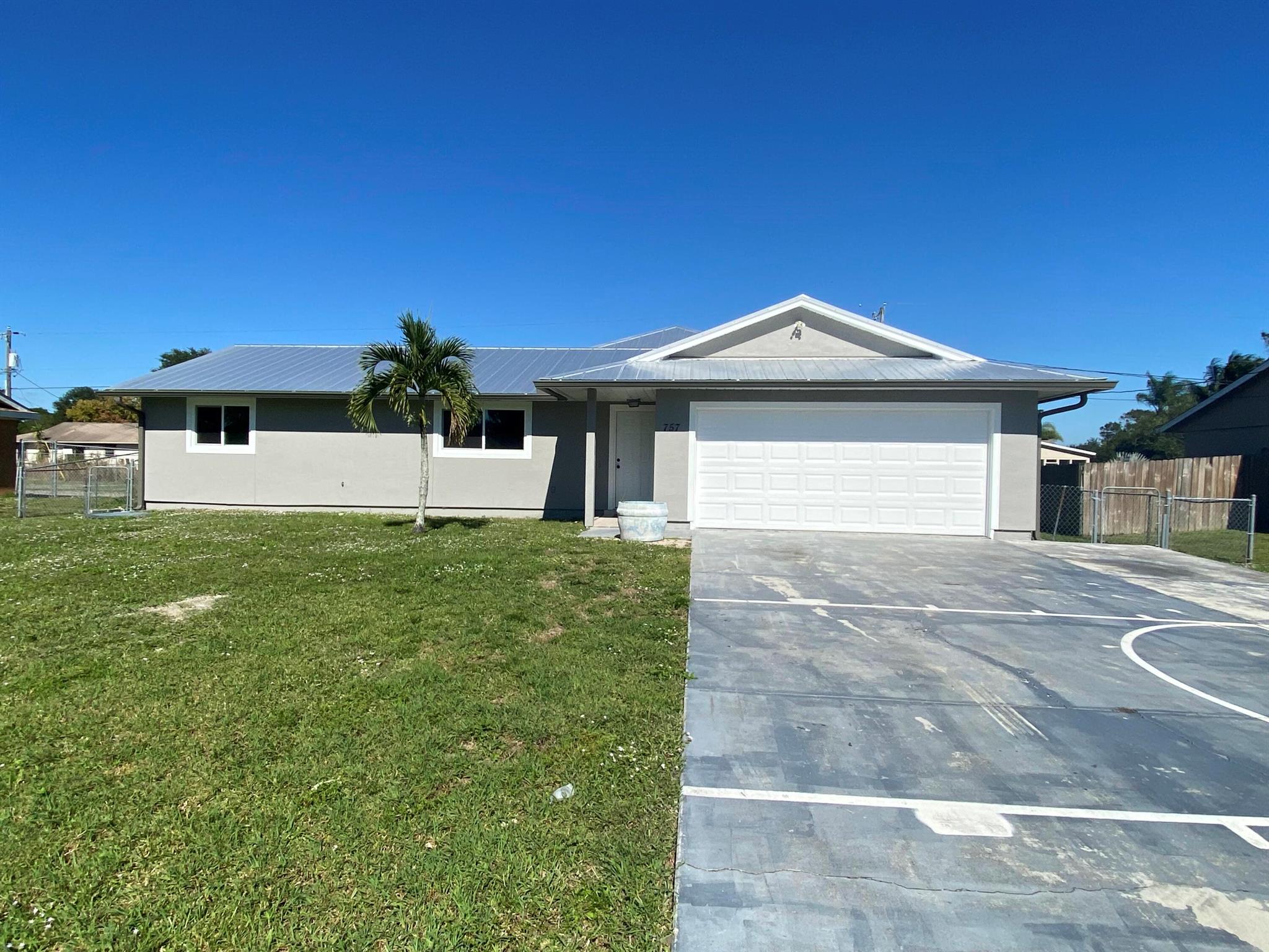 PORT ST LUCIE SECTION 25 - Residential Lease