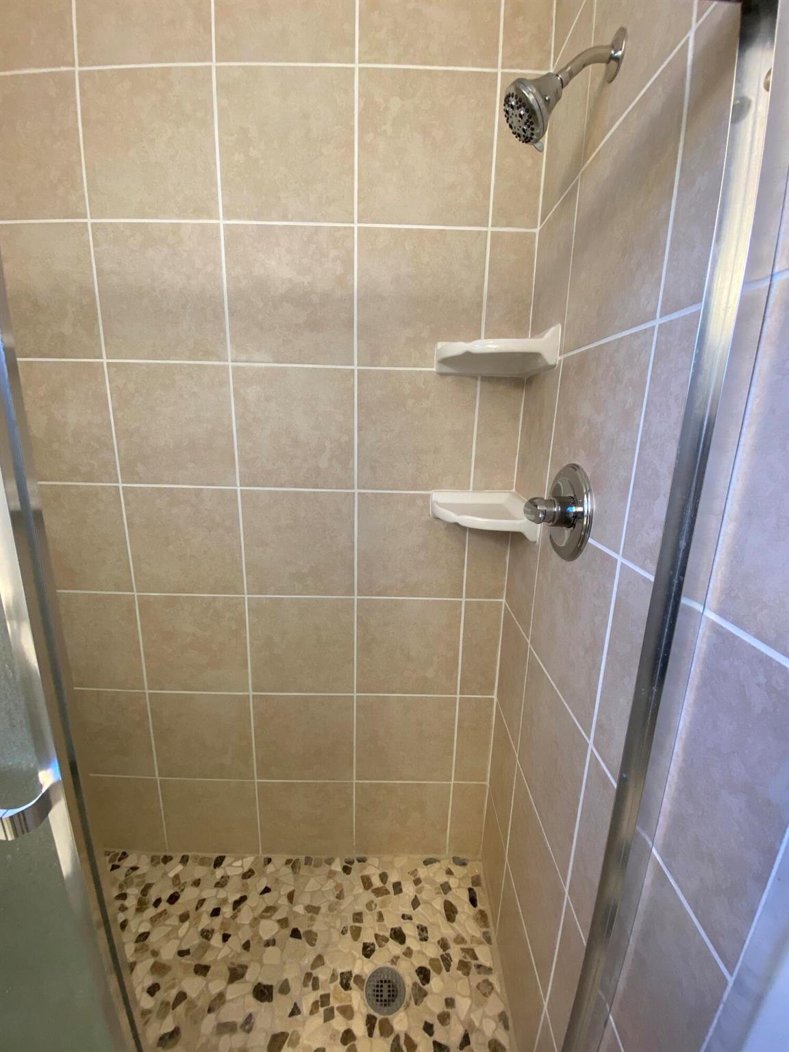 PORT ST LUCIE SECTION 25 - Residential Lease