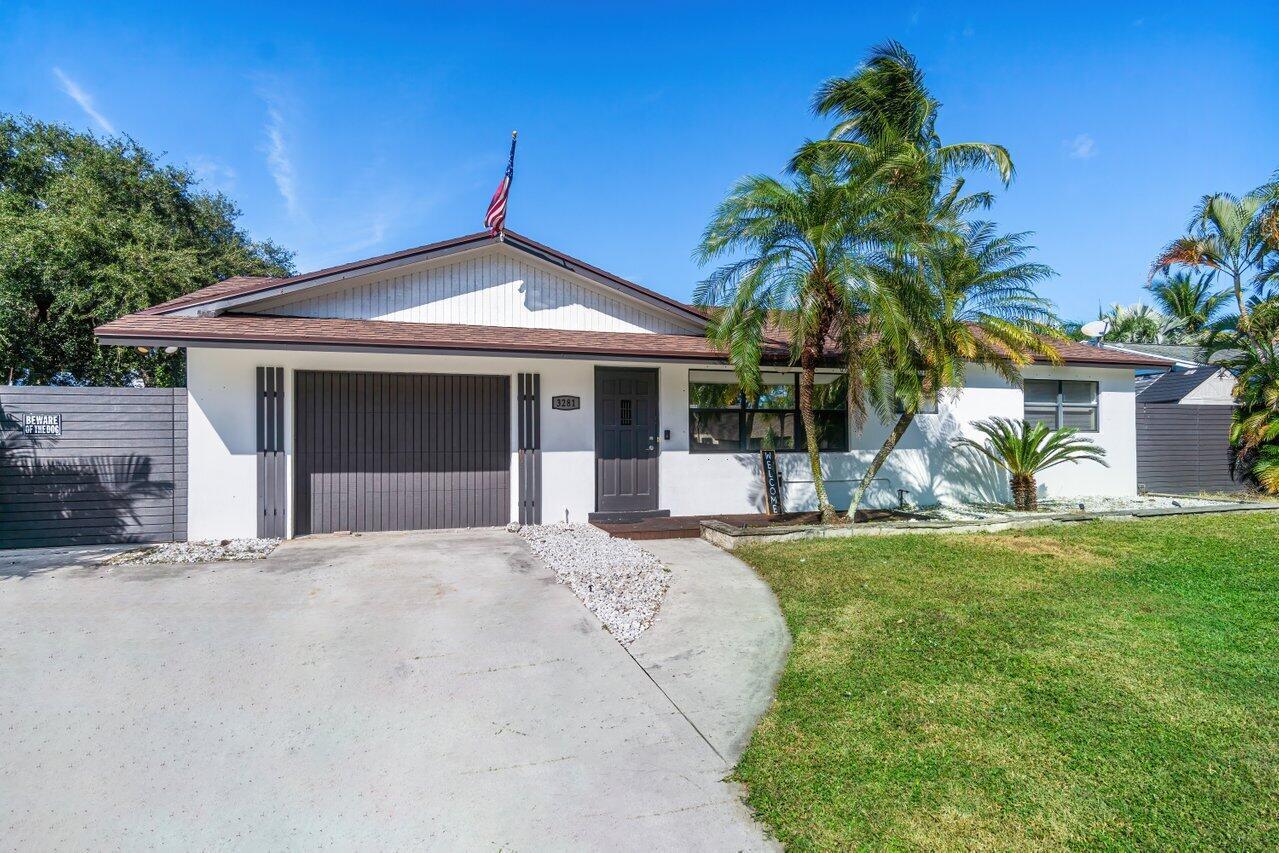 HYPOLUXO VILLAGE 2 - Residential