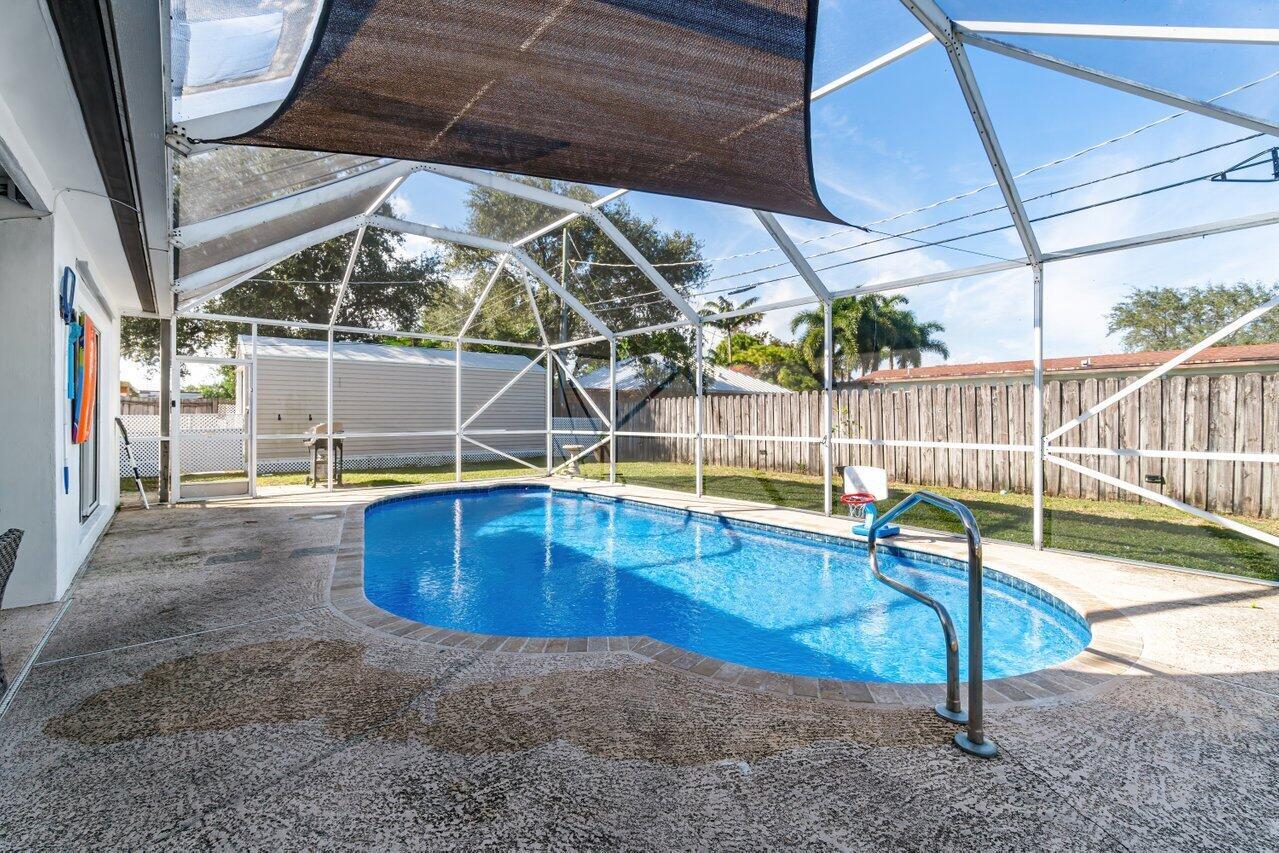 HYPOLUXO VILLAGE 2 - Residential