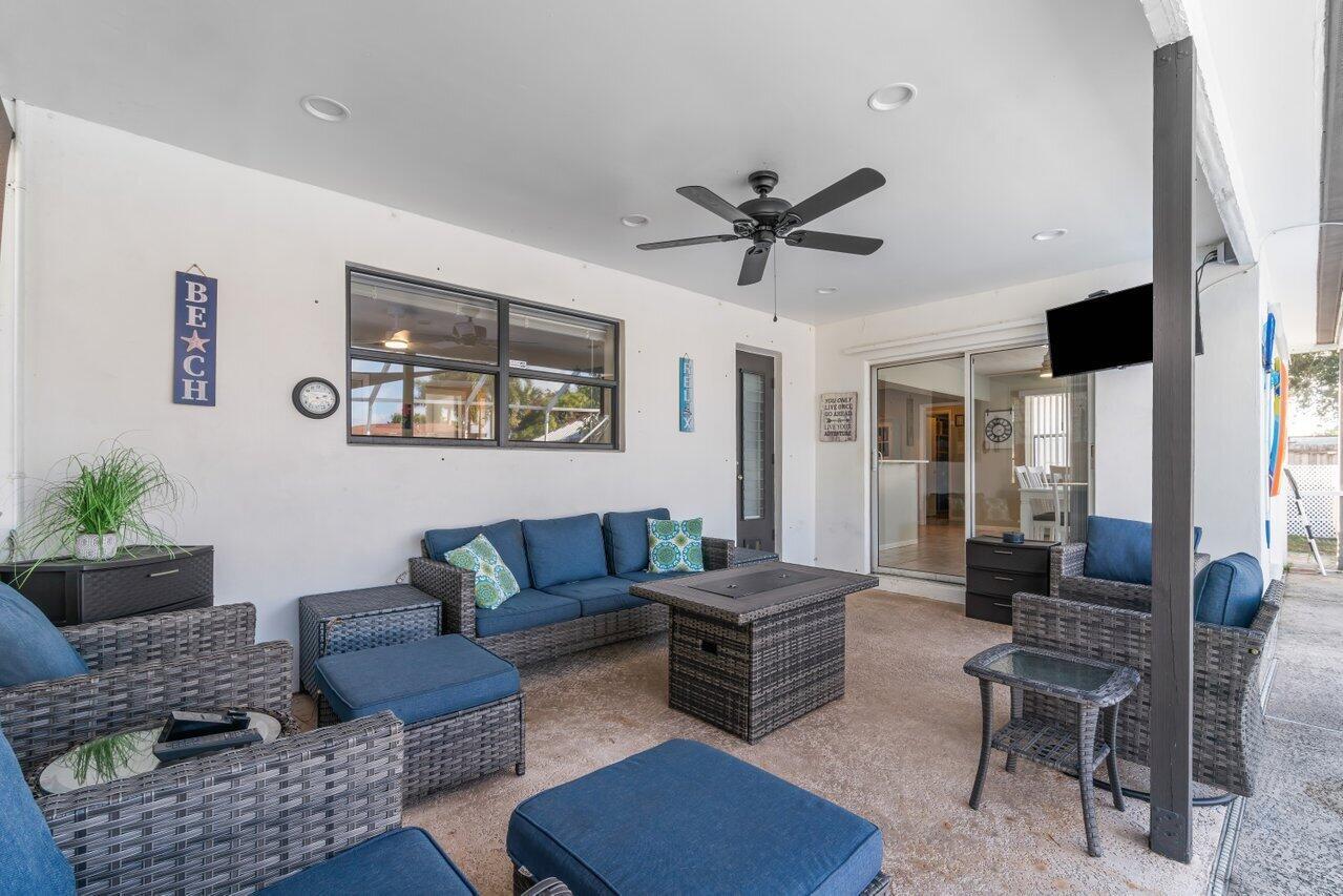 HYPOLUXO VILLAGE 2 - Residential