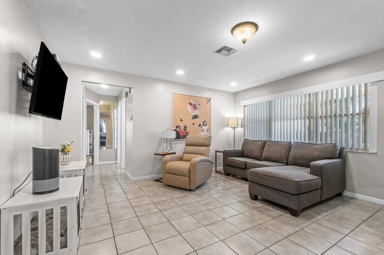 HYPOLUXO VILLAGE 2 - Residential