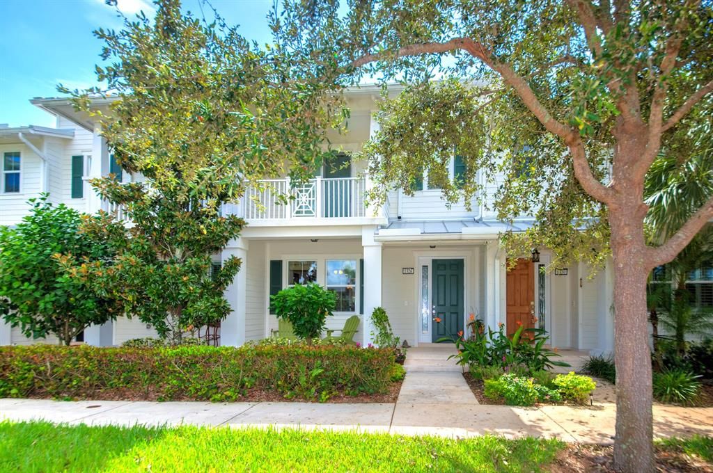 Photo of 1326 S Jeaga Drive, Jupiter, FL 33458 (MLS # R10698086)