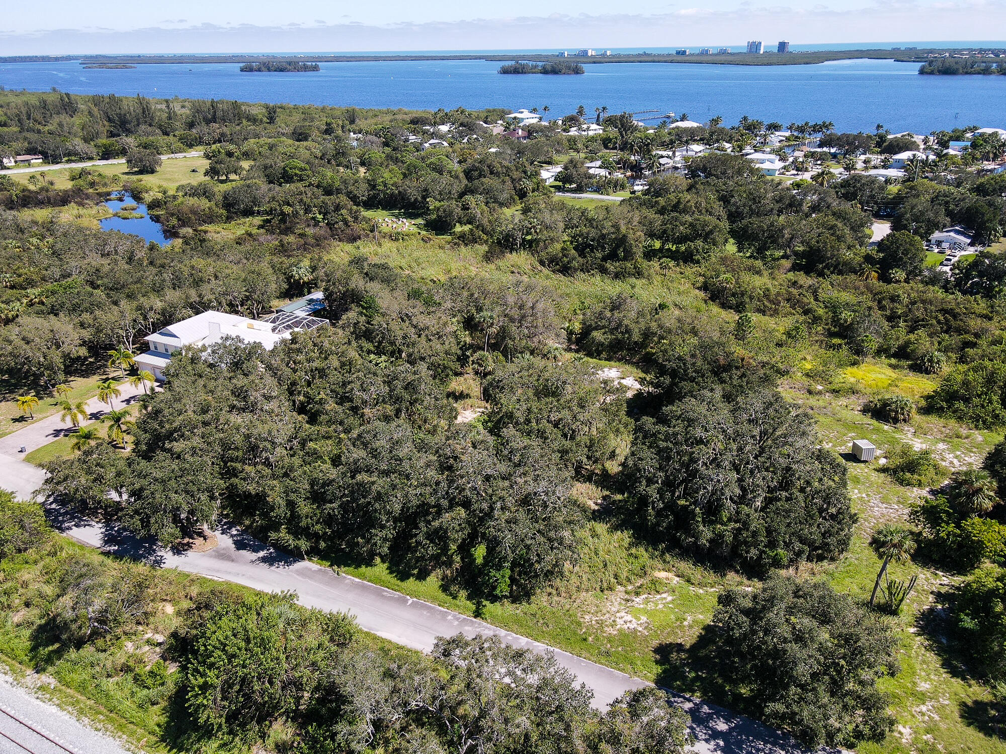 MARINER OAKS VILLAGE - Land