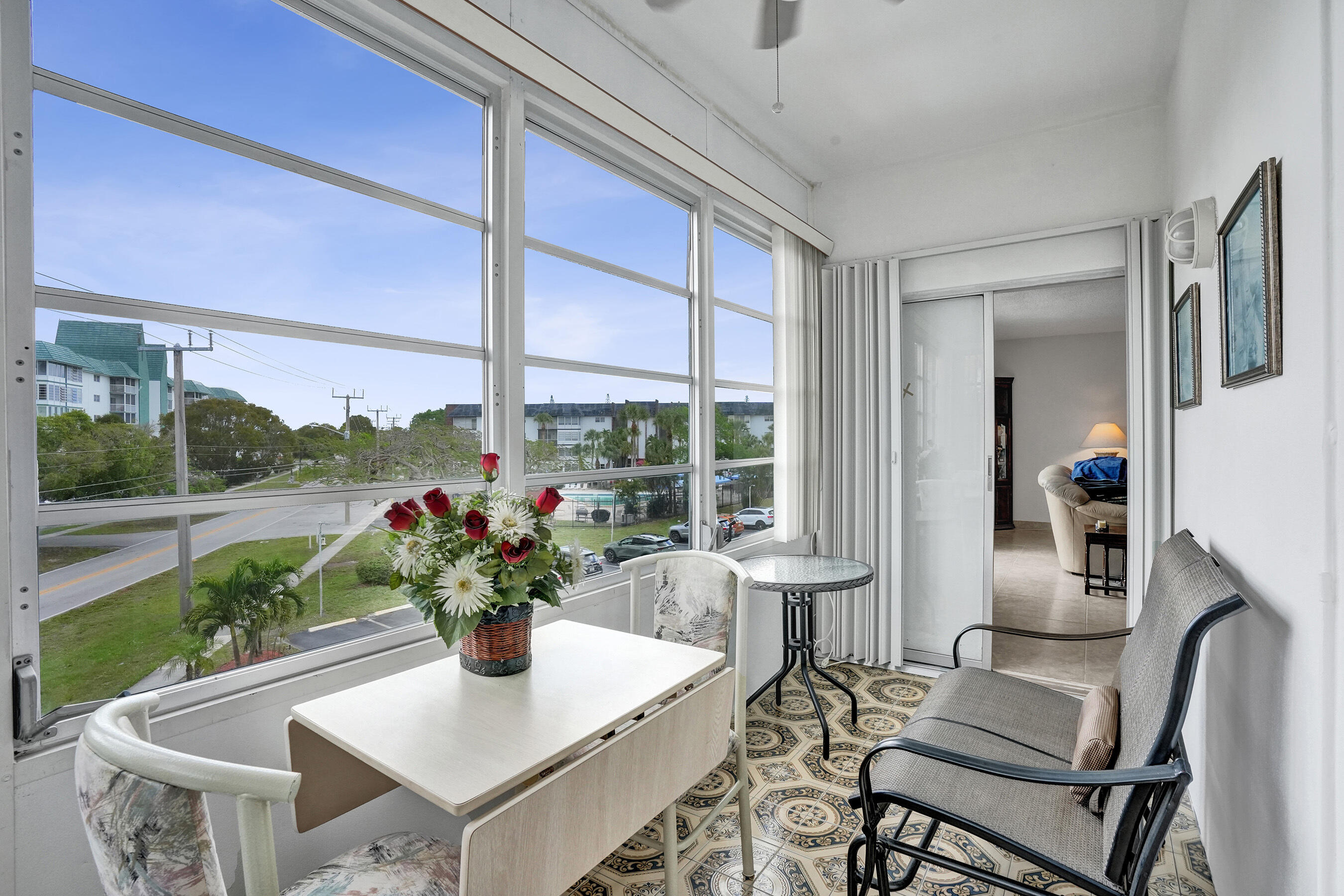 CASTLE APARTMENTS 15 CONDO - Residential