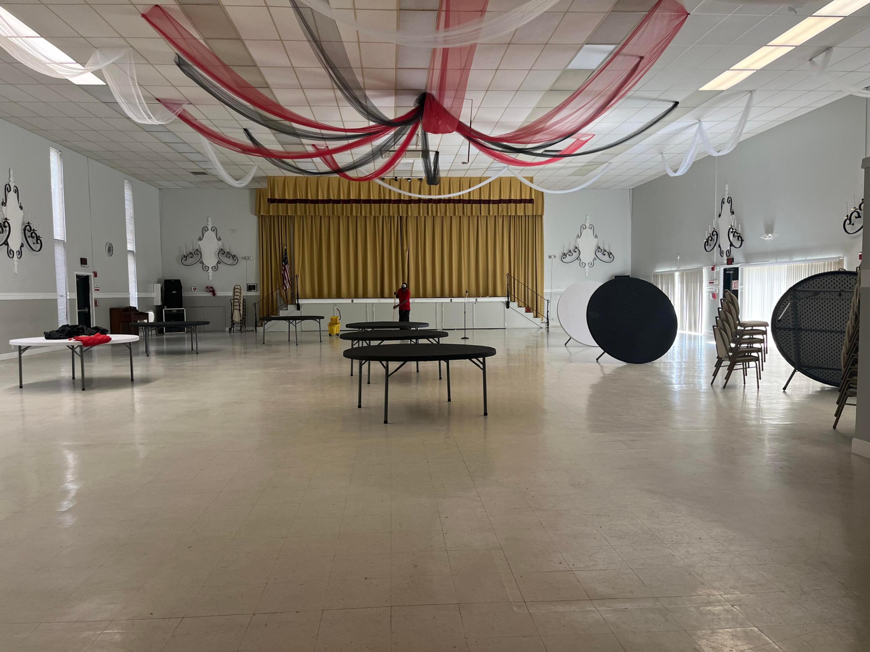 CASTLE APARTMENTS 15 CONDO - Residential