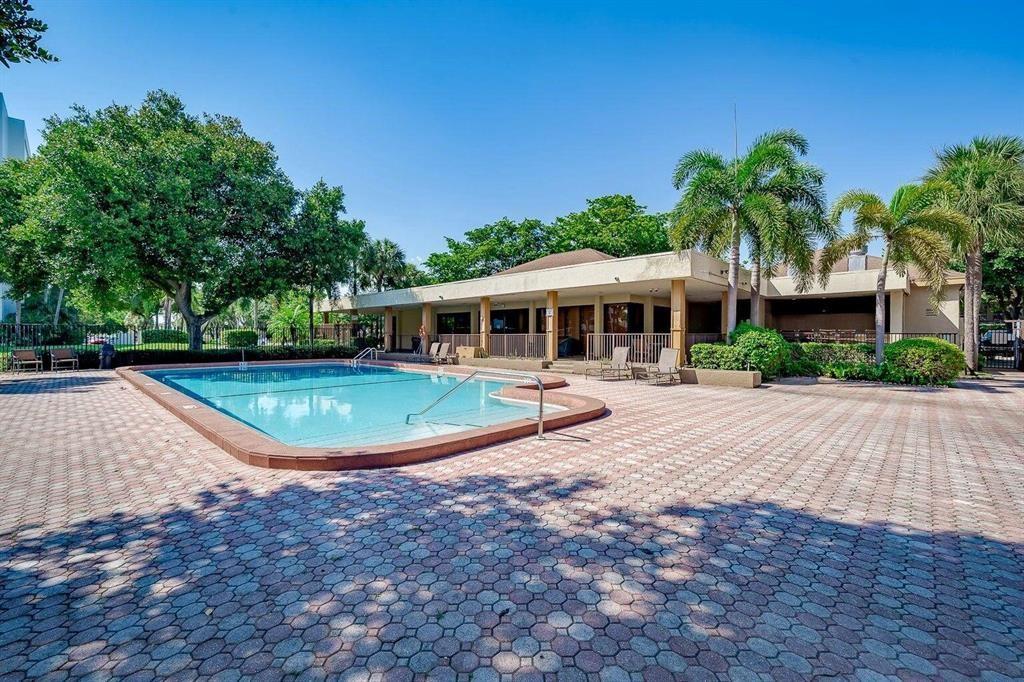 Villas At Meadow Lakes Co - Residential Lease