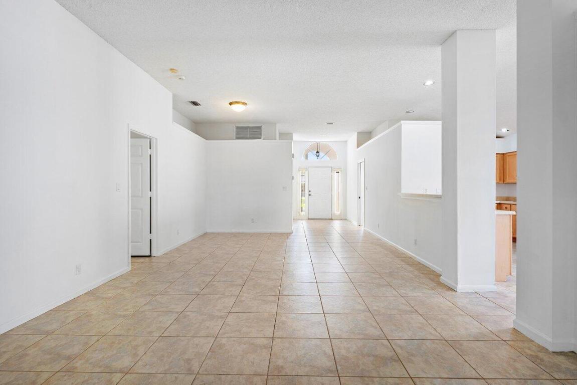 NEWPORT COVE, HAGEN RANCH HEIGHTS - Residential