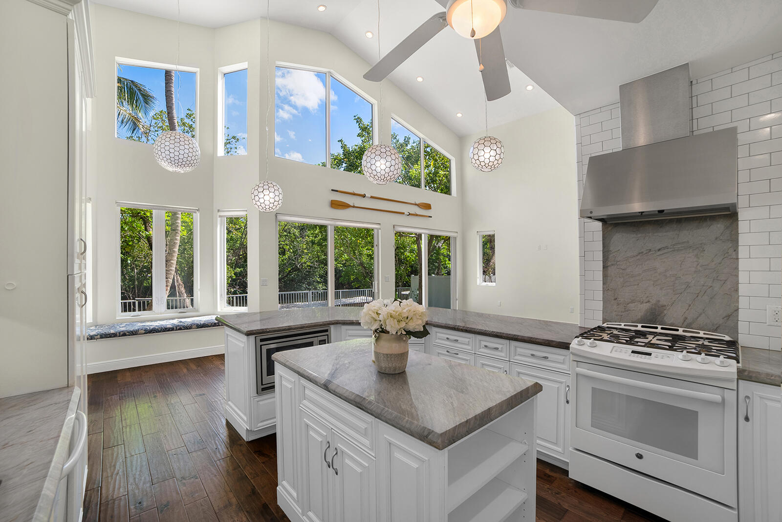 TARPON RIVER PARK - Residential