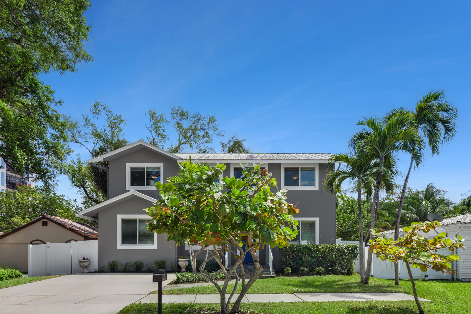 TARPON RIVER PARK - Residential