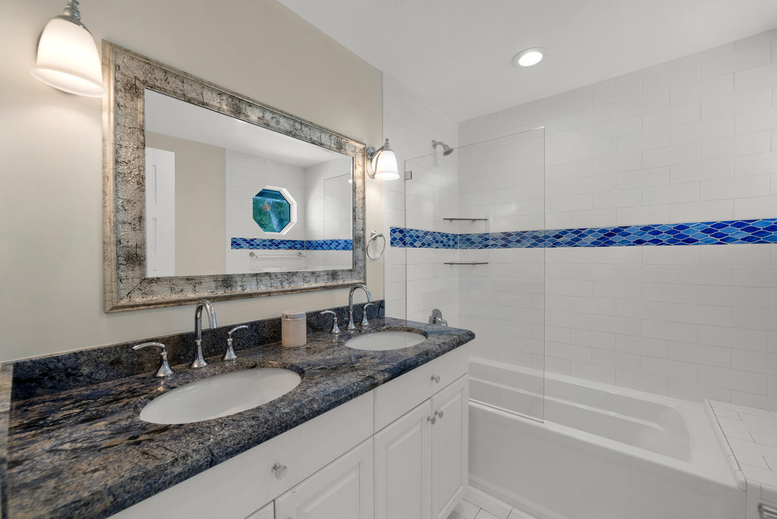 TARPON RIVER PARK - Residential