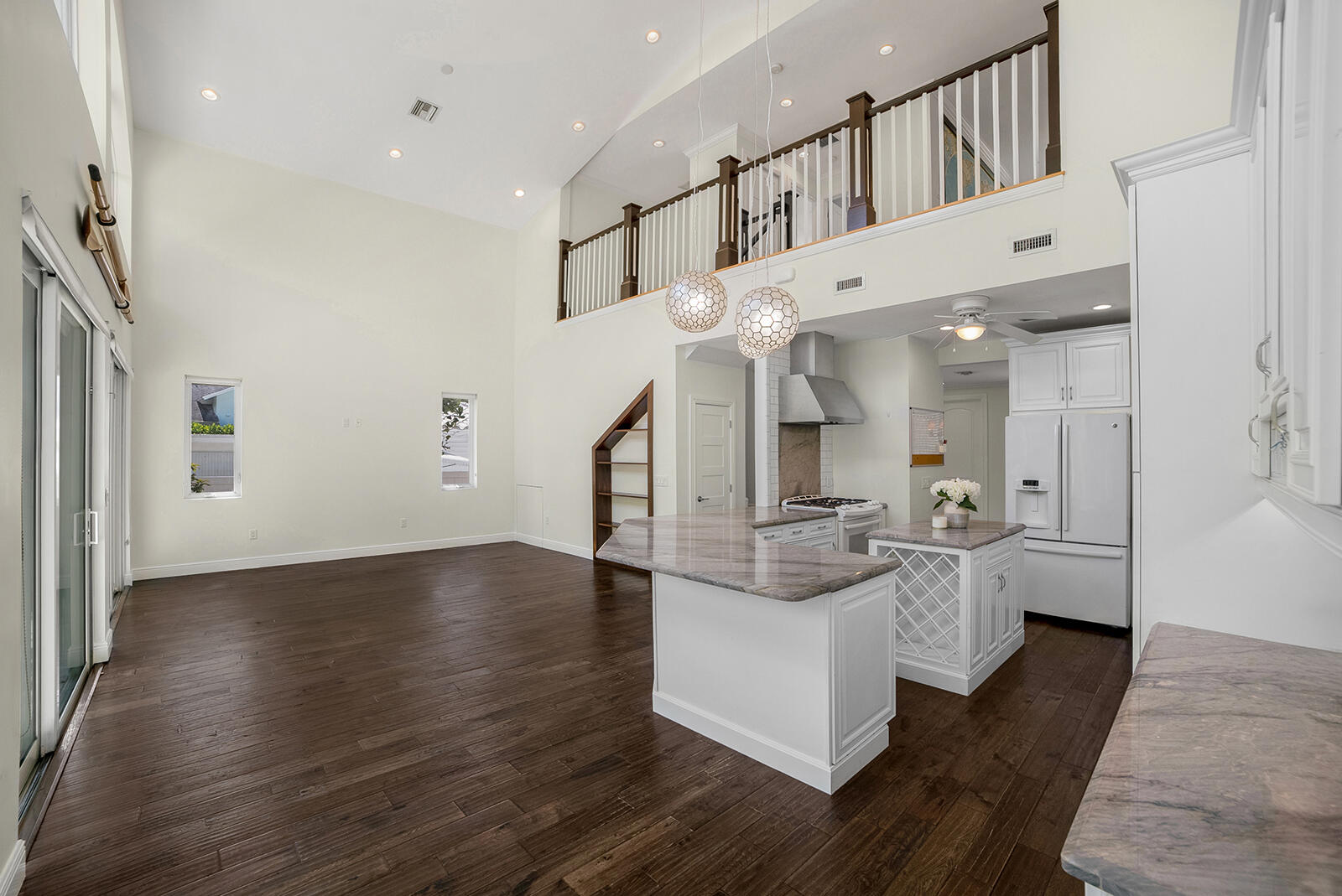 TARPON RIVER PARK - Residential