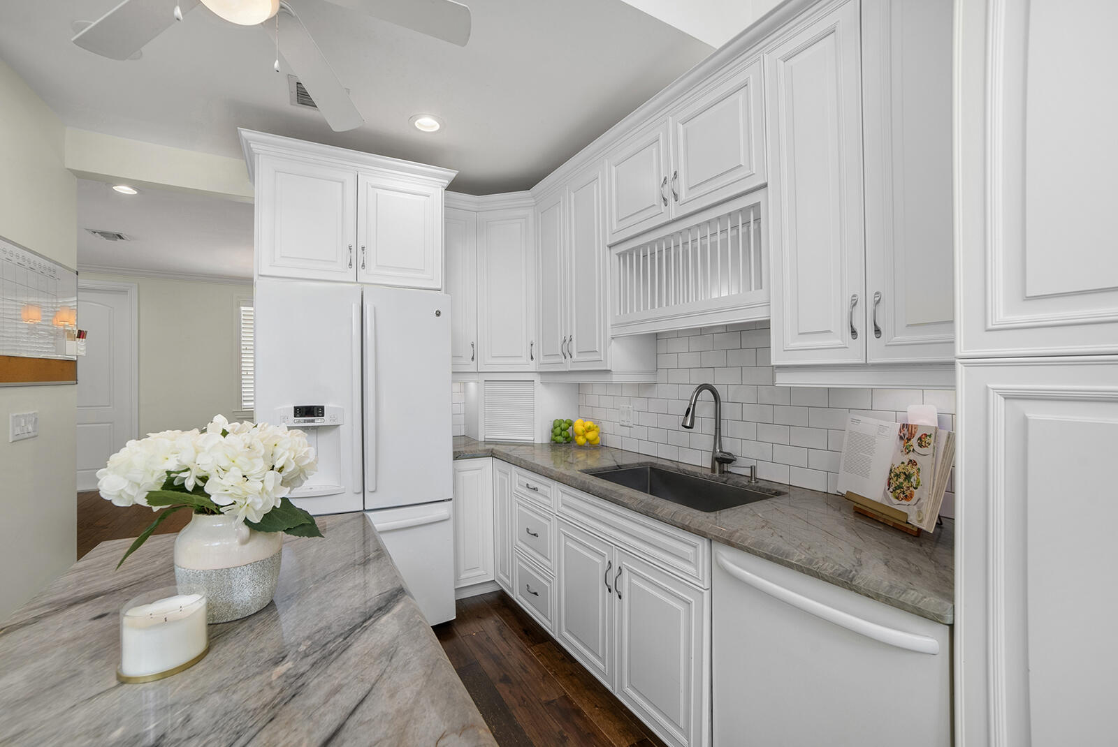 TARPON RIVER PARK - Residential