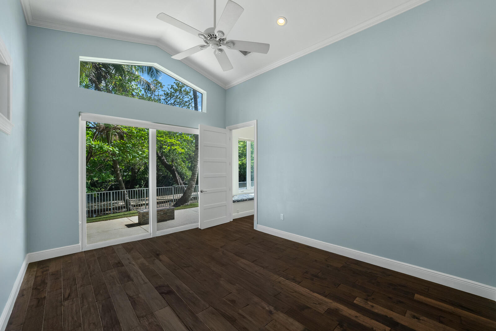 TARPON RIVER PARK - Residential