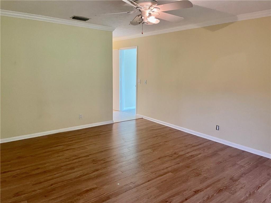Eaglewood & Rep 02 Port - Residential