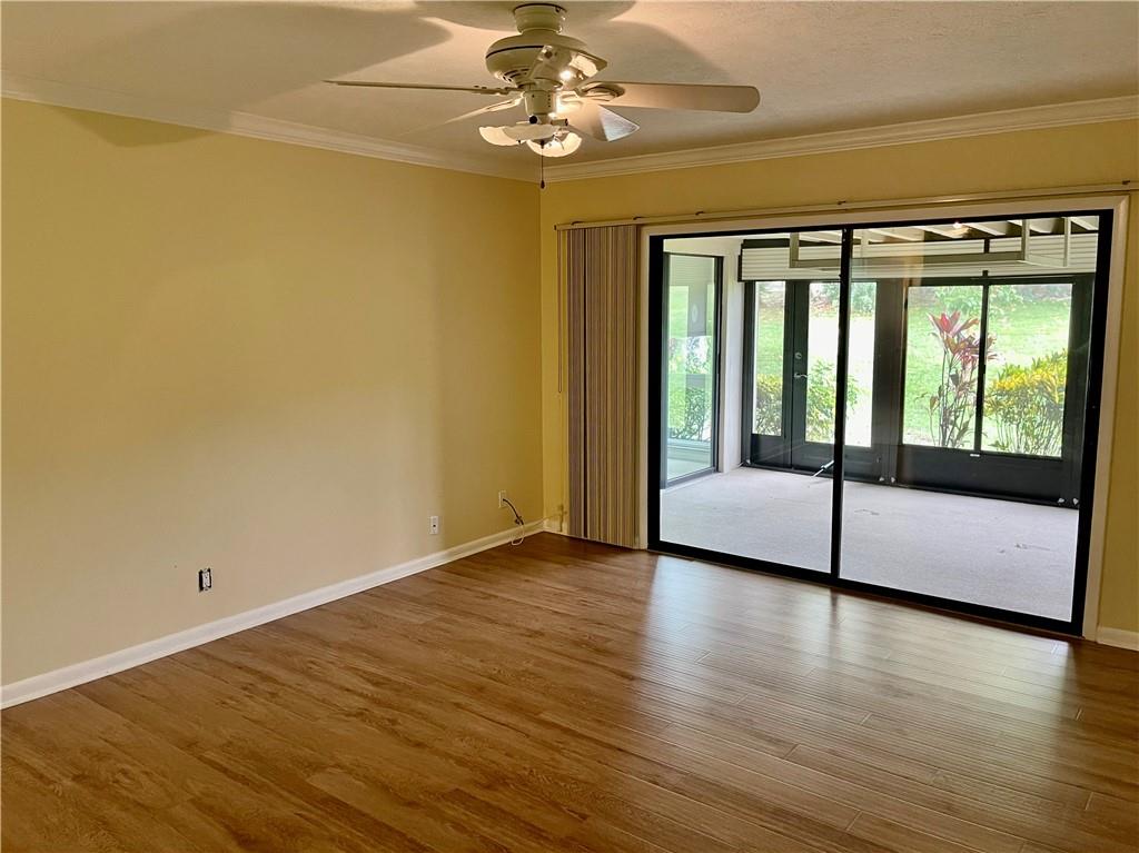 Eaglewood & Rep 02 Port - Residential