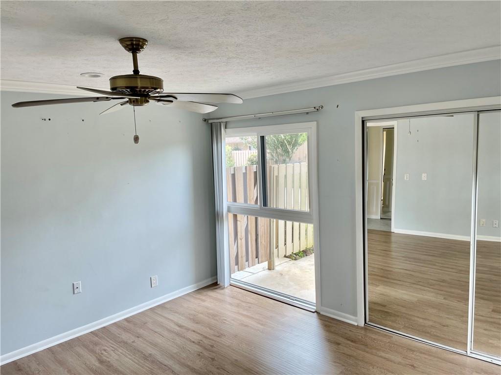 Eaglewood & Rep 02 Port - Residential