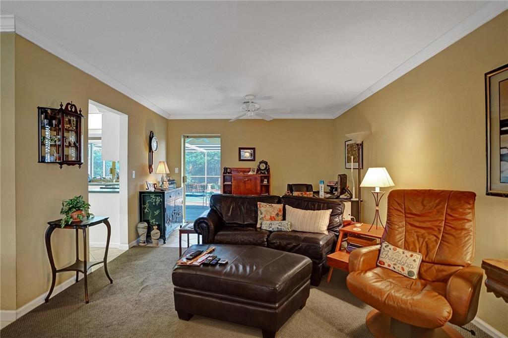 Hollywood Hills 6-22 B - Residential