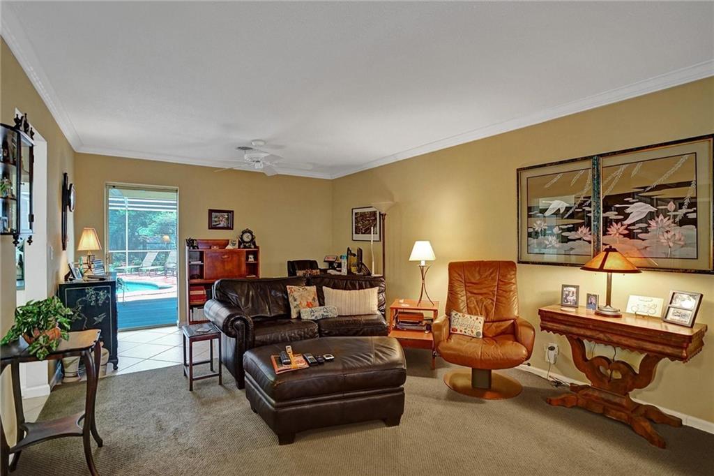 Hollywood Hills 6-22 B - Residential