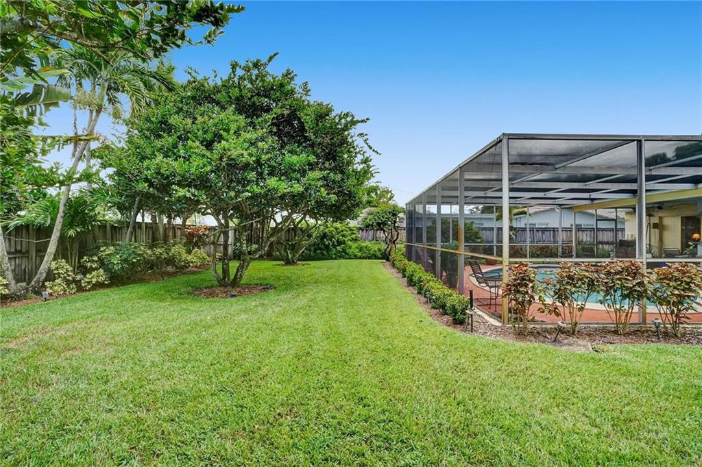 Hollywood Hills 6-22 B - Residential