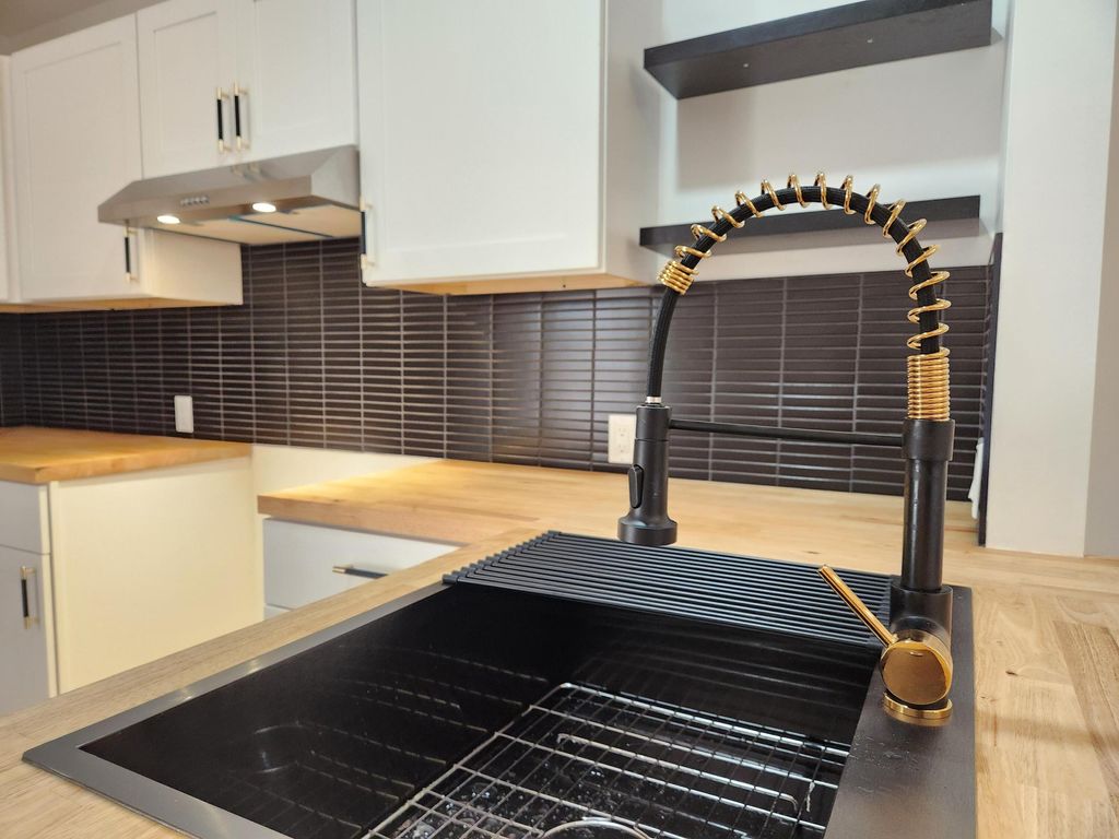 Photo of 13964 Morning Glory Dr, Wellington, FL 33414 (MLS # R11163106)