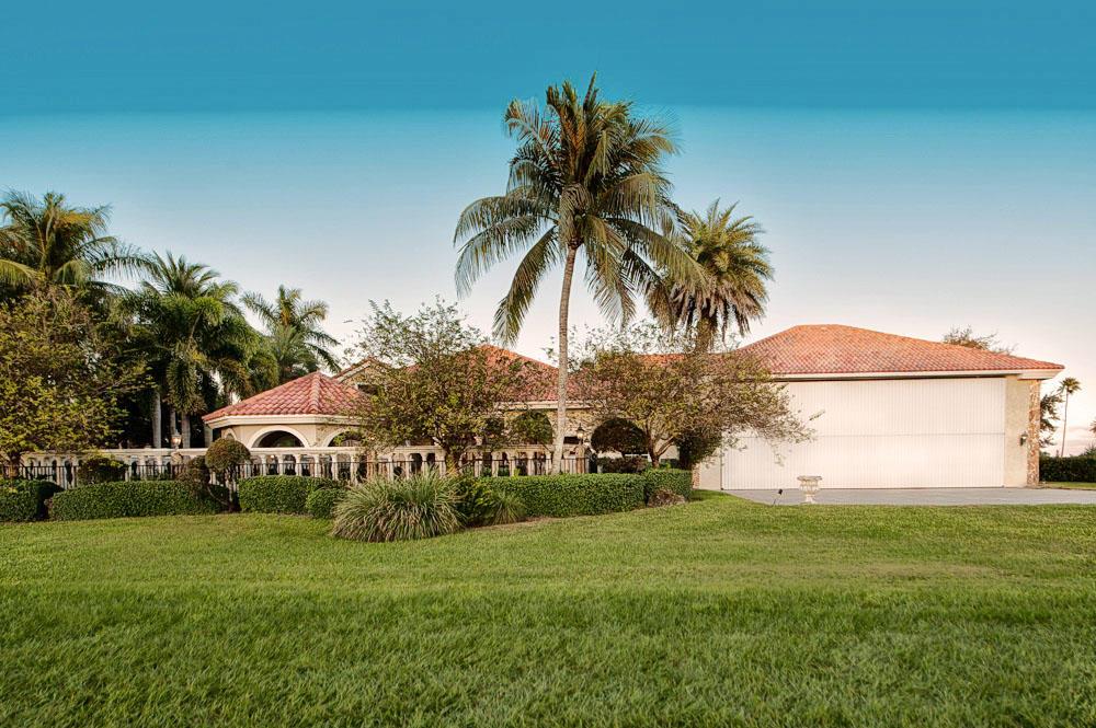 WELLINGTON AERO CLUB OF T - Residential